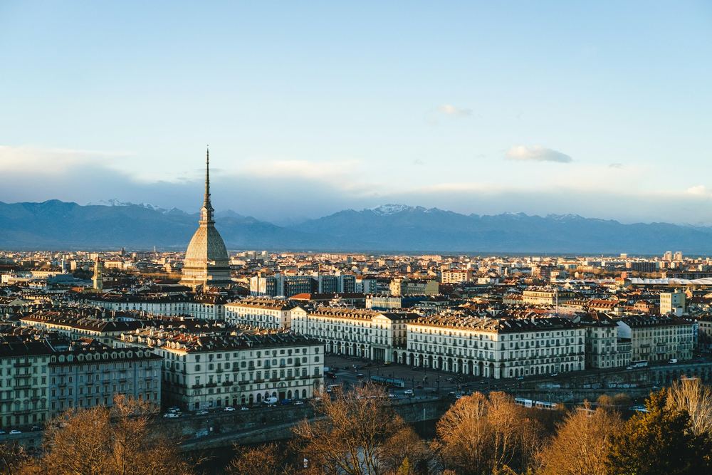 Torino şehir manzarası ve Mole Antonelliana